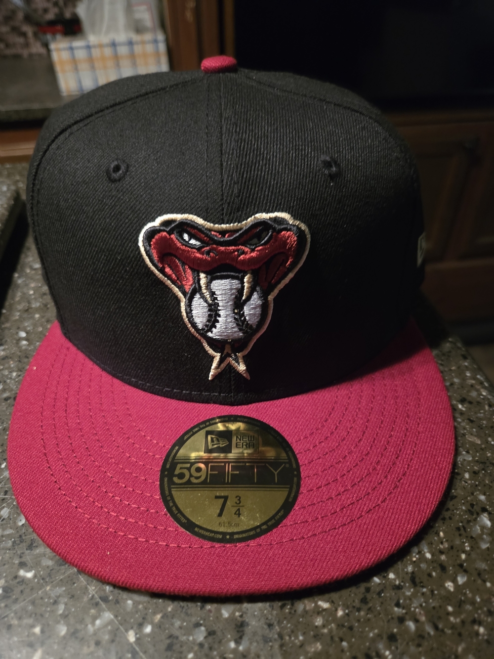 New Era 59FIFTY Black and Red Snake arizona Diamondback Fitted Cap Size 7 3/4